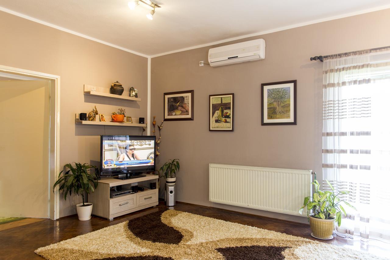 Lux Apartments Fabris كوتور المظهر الخارجي الصورة