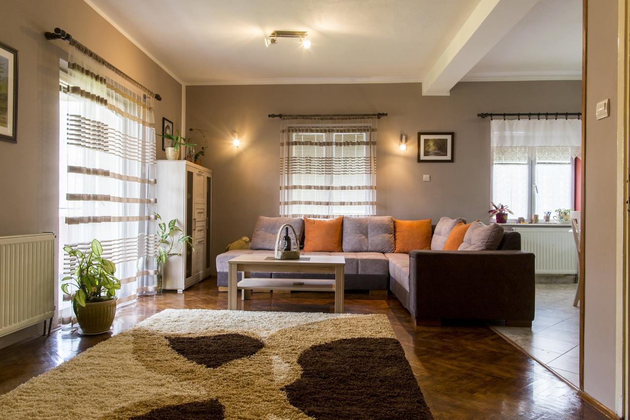 Lux Apartments Fabris كوتور المظهر الخارجي الصورة