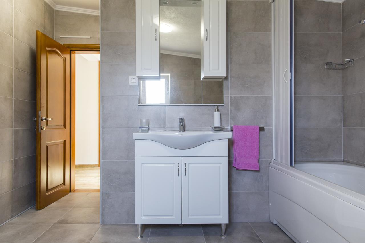 Lux Apartments Fabris كوتور المظهر الخارجي الصورة